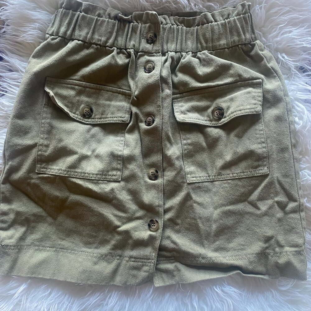 Grace & Mila Khaki Green Short Skirt Size S